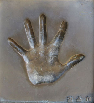 �L���E�\�C