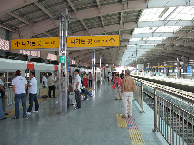 �k�B�i�����W���j�w�̃z�[��